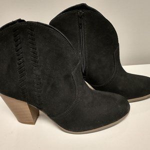 SOLD Lane Bryant Braided Ankle Boots 9W